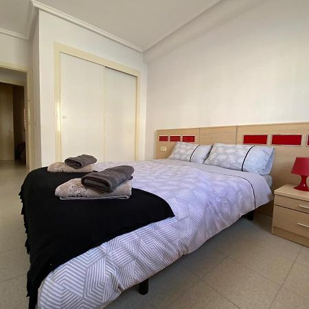 Appartement La Rosa à Torrevieja Extérieur photo